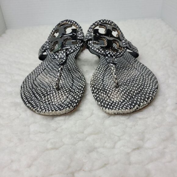 Tory Burch Miller 2 Pewter Metal Logo Beige Brown Snake Print - Picture 2 of 9